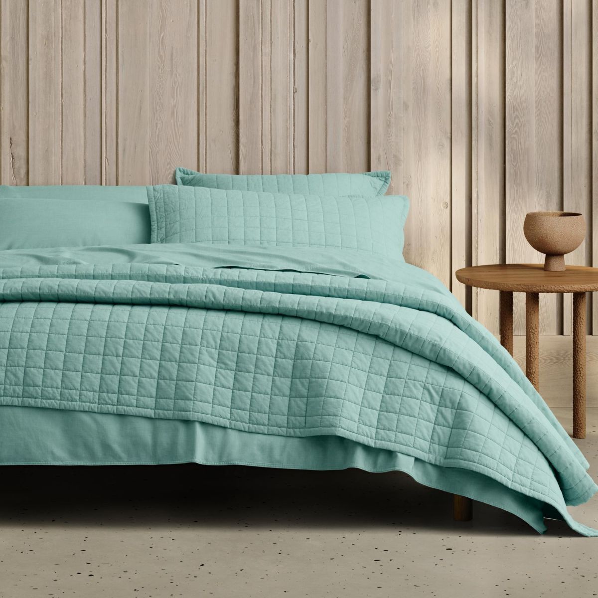 Reilly ARCTIC GREEN Bed Cover by Sheridan Linen