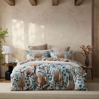 Milawa Linen Quilt Cover Set by Logan and Mason