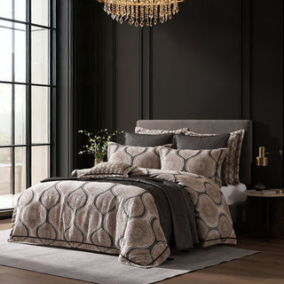 Asteria Antique Quilt Cover Set by Davinci