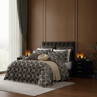 Florentine Gold Quilt Cover Set by Davinci