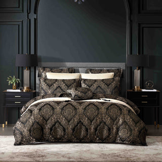 Monarch Black Quilt Cover Set by Davinci
