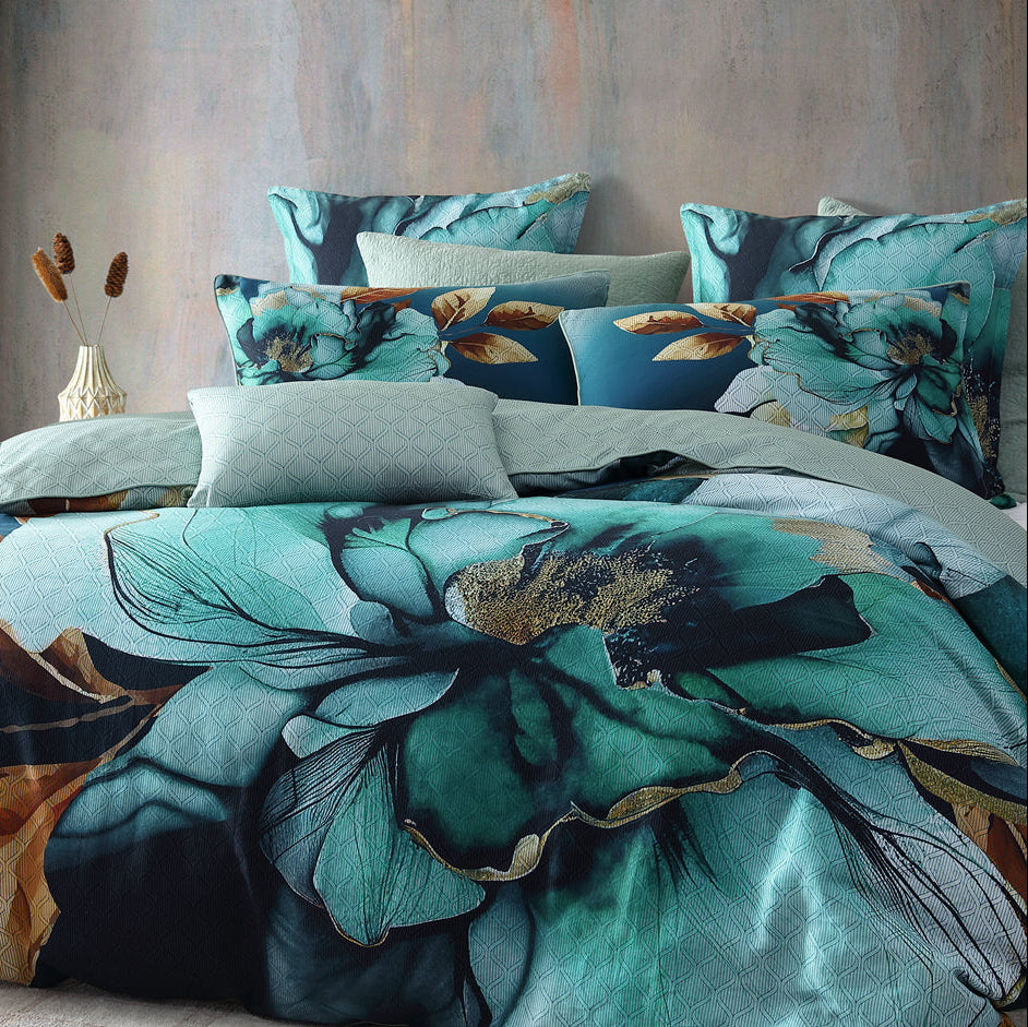 Cheshire Quilt Cover Set by Logan and Mason Planet Linen