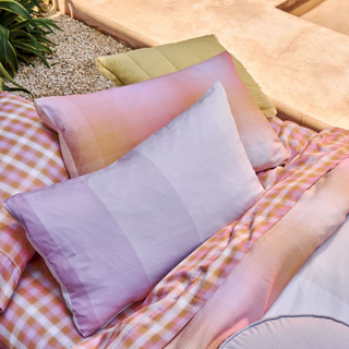 Sunrise Stripe Bubblegum Cover Set by Linen House