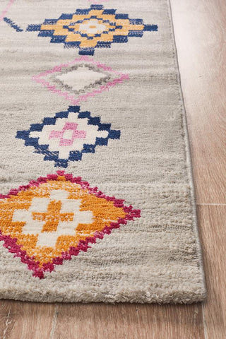 Zanzibar 760 Rug (Silver) by Rug Culture