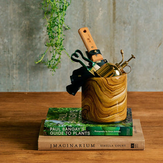 Luxury Candle Kaliningrad 1.7kg by Apsley and Company