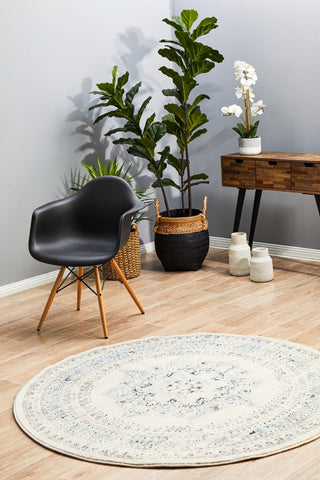 Century 922 Round Rug (White) by Rug Culture