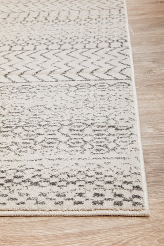Chrome Harper Rug (Silver) by Rug Culture