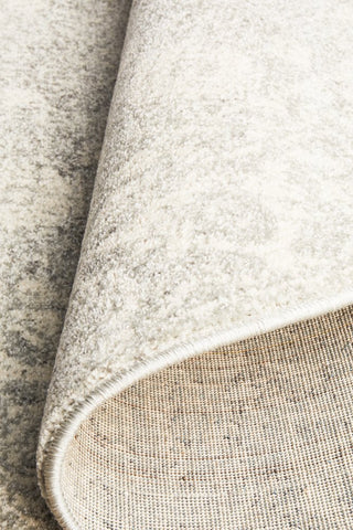Evoke 252 Round Rug (Silver) by Rug Culture