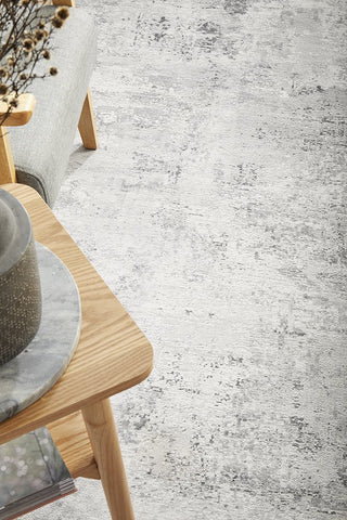 Illusions 156 Runner Rug (Silver) by Rug Culture