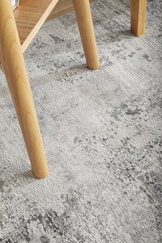 Illusions 156 Runner Rug (Silver) by Rug Culture