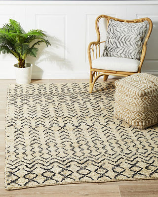 Kenya 28 Rug (Ivory) by Rug Culture