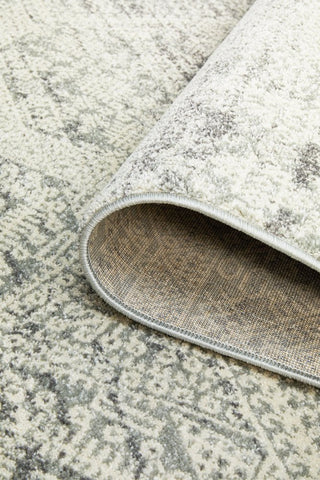 Mirage 351 Rug (Silver) by Rug Culture