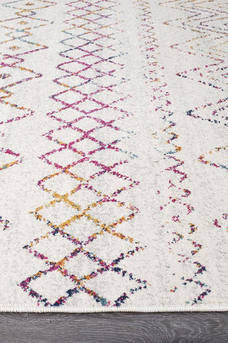 Oasis 453 Rug (Multi) by Rug Culture