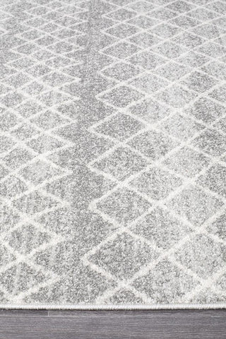 Oasis 454 Rug (Silver) by Rug Culture
