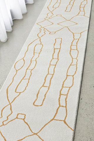Paradise Amy Runner Rug (Gold) by Rug Culture