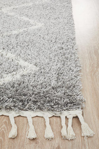 Saffron 11 Rug (Silver) by Rug Culture