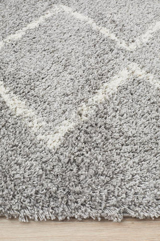 Saffron 11 Rug (Silver) by Rug Culture