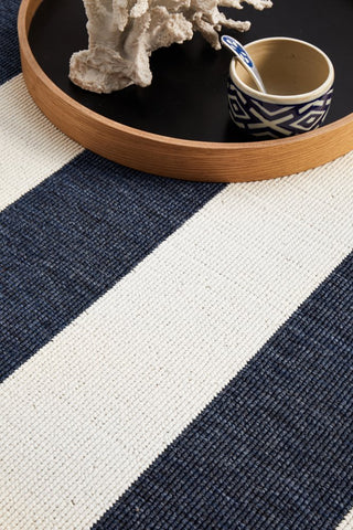 Seaside 4444 Rectangle Rug (Navy White) by Rug Culture