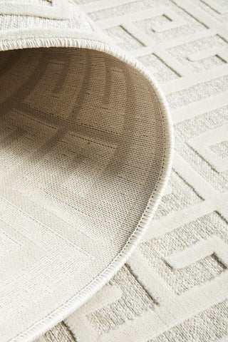 York Brenda Runner Rug (Natural White) by Rug Culture