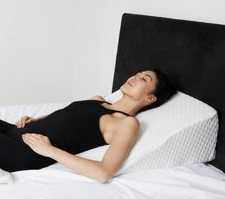 Bamboo Covered Bed Wedge Pillow by Flexi Pillow