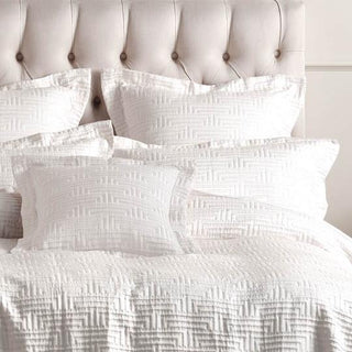 Winston White Quilt Cover Set by Linen House