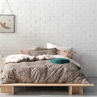 Hannah Blush by Linen House