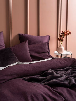 Nimes Wine Linen Quilt Cover