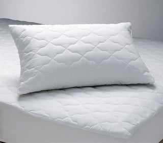 Quilted Mattress Protector Logan and Mason