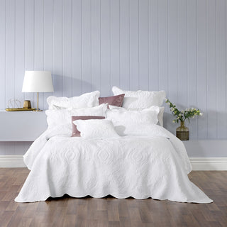 Cordelia White Bedspread Set by Bianca